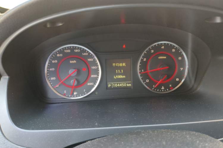 Used SAIC MAXUS G10 2014 2.0T Automatic Elite Edition Instrument Cluster