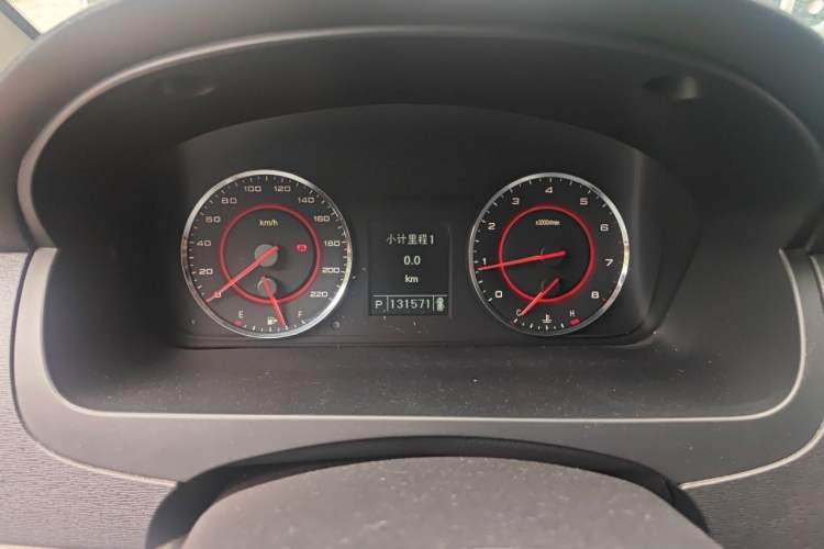 Used SAIC MAXUS G10 2014 2.0T Automatic Elite Edition Instrument Cluster