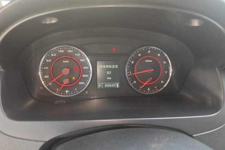 Used SAIC MAXUS G10 2014 2.0T Automatic Elite Edition Instrument Cluster