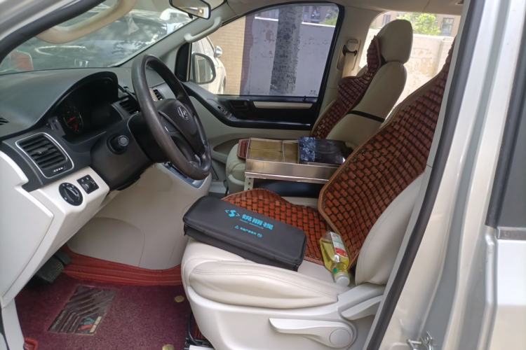 Used SAIC MAXUS G10 2014 2.0T Automatic Elite Edition Left Front Seat