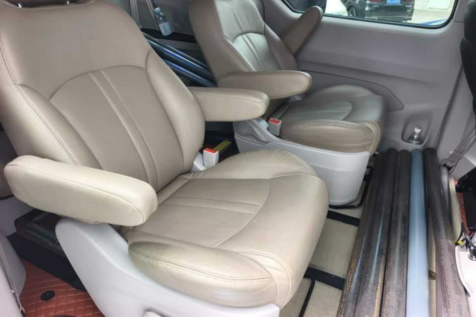 Used SAIC MAXUS G10 2014 2.0T Automatic Elite Edition Left Rear Seat