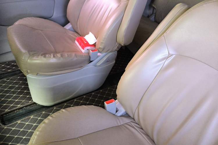 Used SAIC MAXUS G10 2014 2.0T Automatic Elite Edition Left Rear Seat