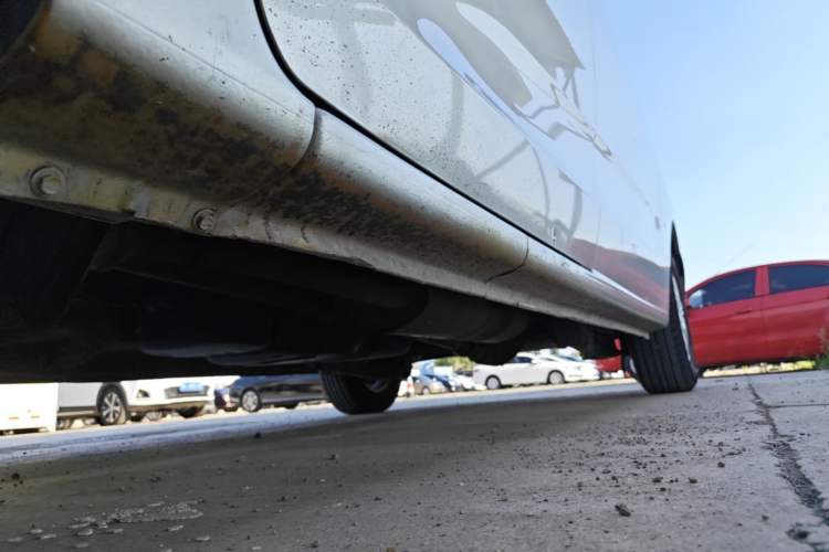 Used SAIC MAXUS G10 2014 2.0T Automatic Elite Edition Left Side Sill