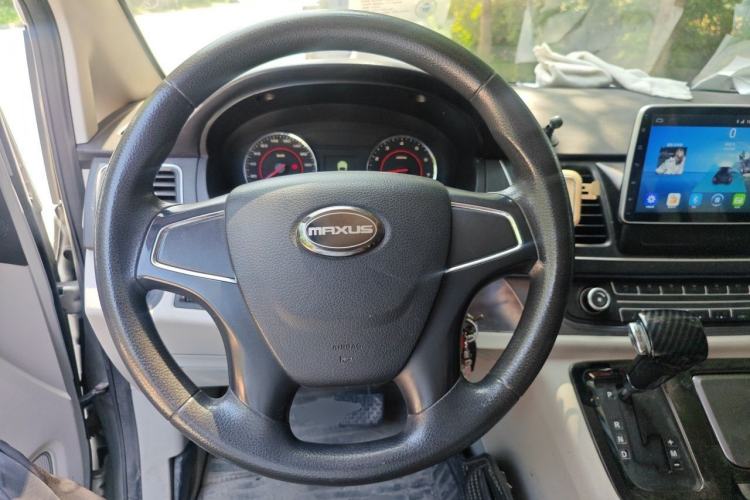 Used SAIC MAXUS G10 2014 2.0T Automatic Elite Edition Steering Wheel
