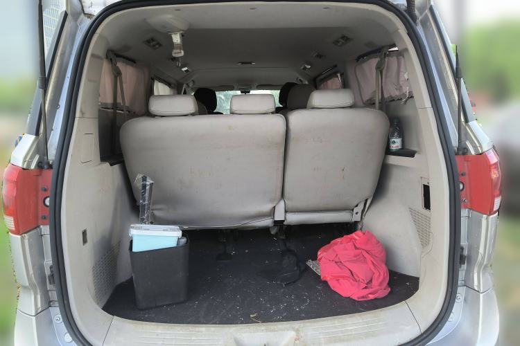 Used SAIC MAXUS G10 2014 2.0T Automatic Elite Edition Trunk