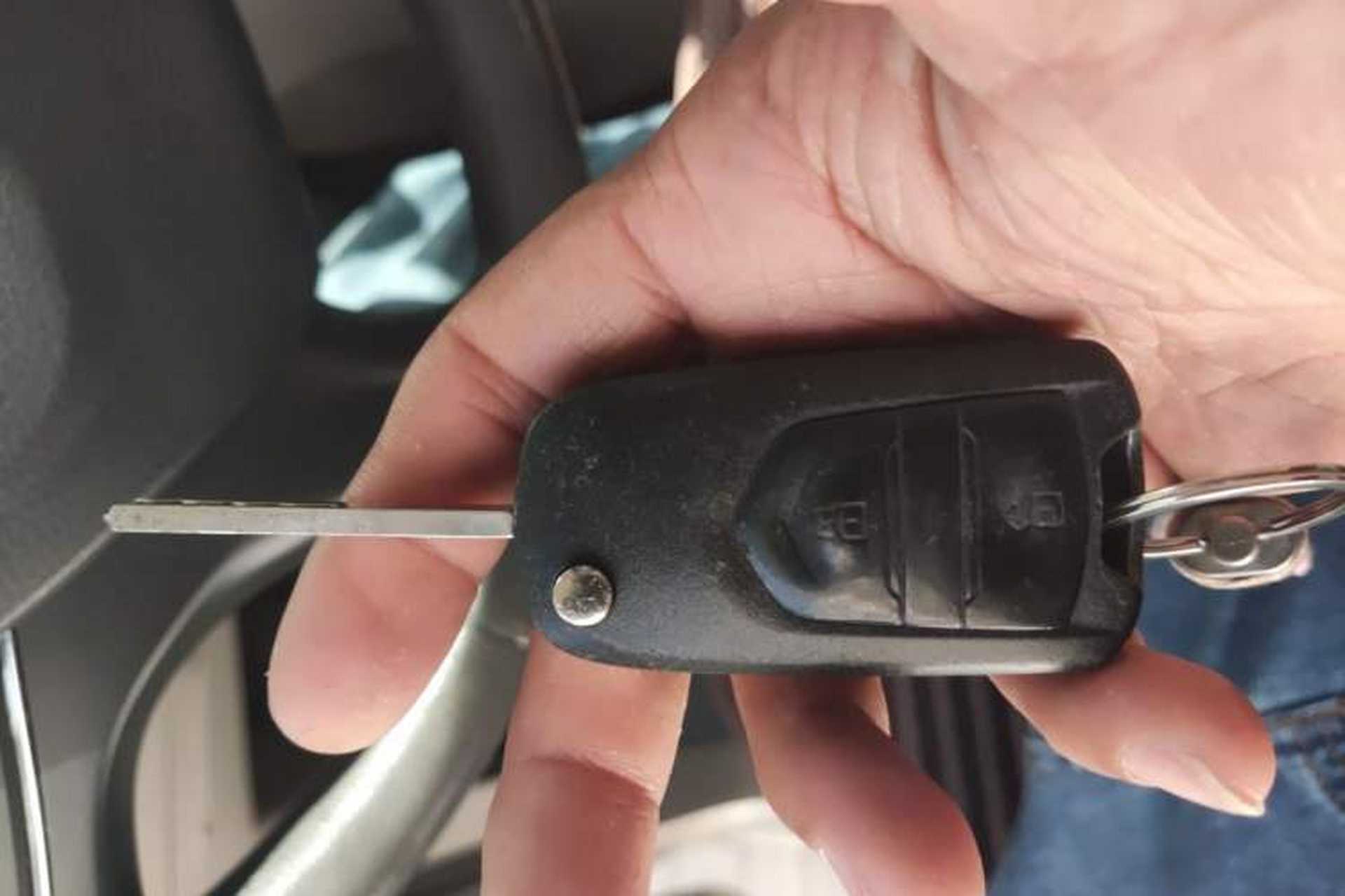 Used SAIC MAXUS G10 2014 2.0T Automatic Elite Edition Vehicle Key