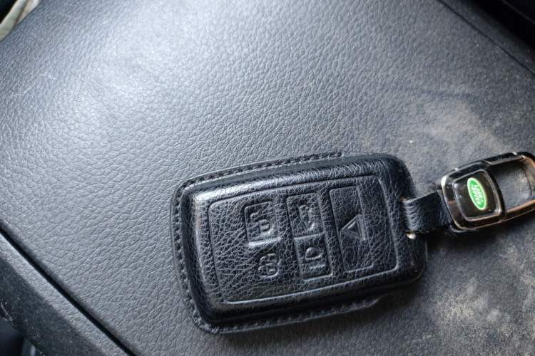 Used SAIC MAXUS G10 2014 2.0T Automatic Luxury Executive Edition Vehicle Key