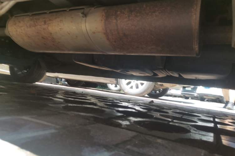 Used SAIC MAXUS G10 2014 2.0T Automatic Luxury Executive Edition Chassis Rear Left