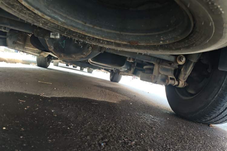 Used SAIC MAXUS G10 2014 2.0T Manual Elite Edition Chassis Rear
