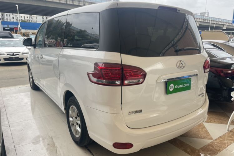 Used SAIC MAXUS G10 2014 2.0T Automatic Luxury Edition Exterior 3