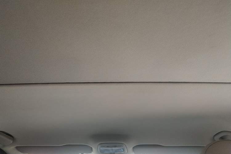 Used SAIC MAXUS G10 2014 2.4L Manual Elite Edition Headliner