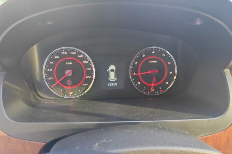 Used SAIC MAXUS G10 2014 2.0T Automatic Elite Edition Instrument Cluster