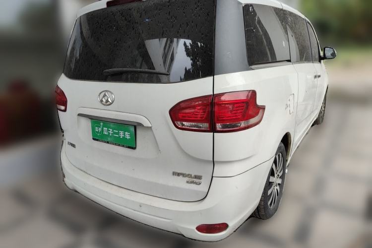 Used SAIC MAXUS G10 2014 2.0T Automatic Luxury Executive Edition Rear Right 45 Deg