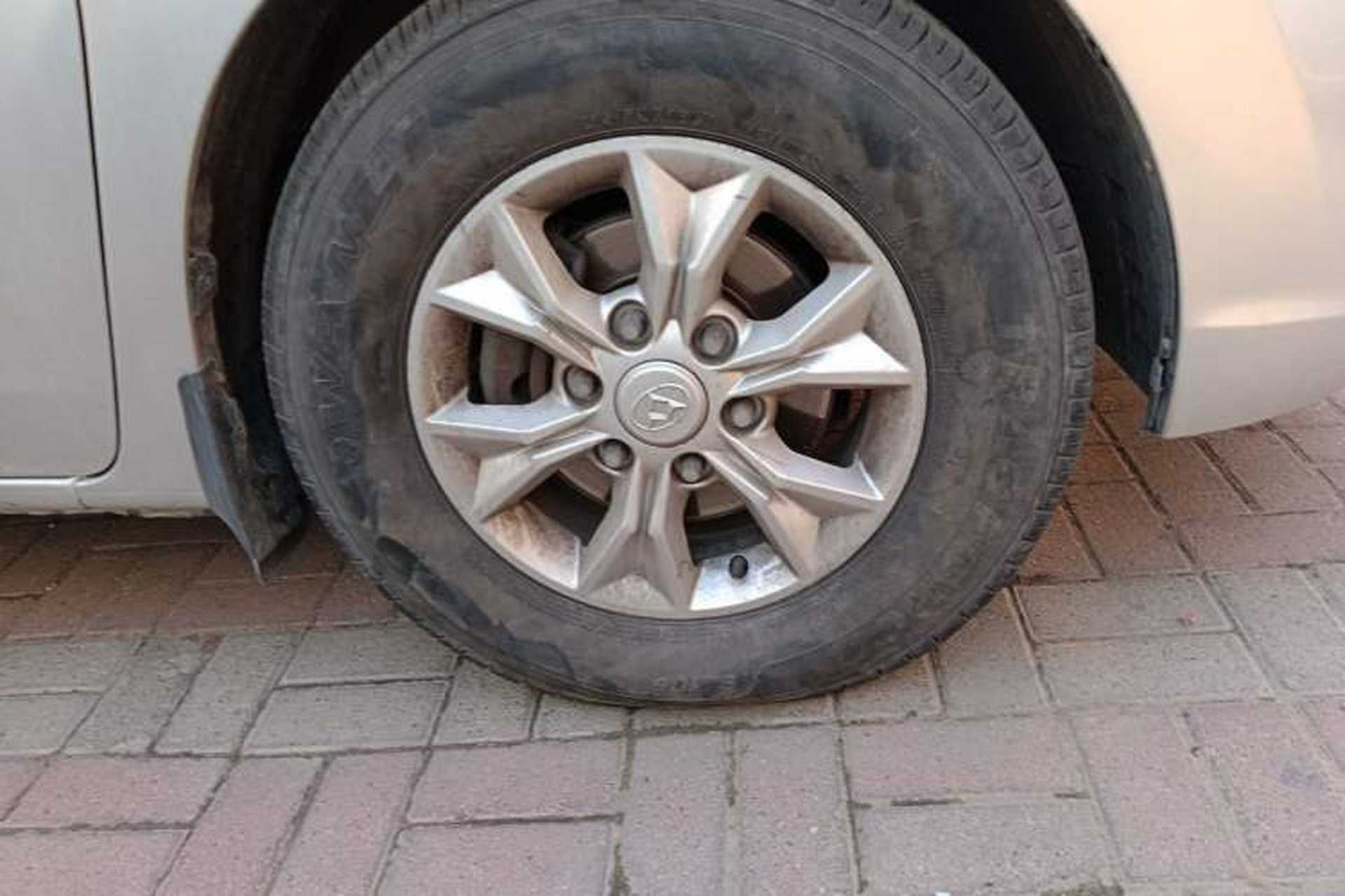 Used SAIC MAXUS G10 2014 2.0T Automatic Elite Edition Right Front Wheel Hub