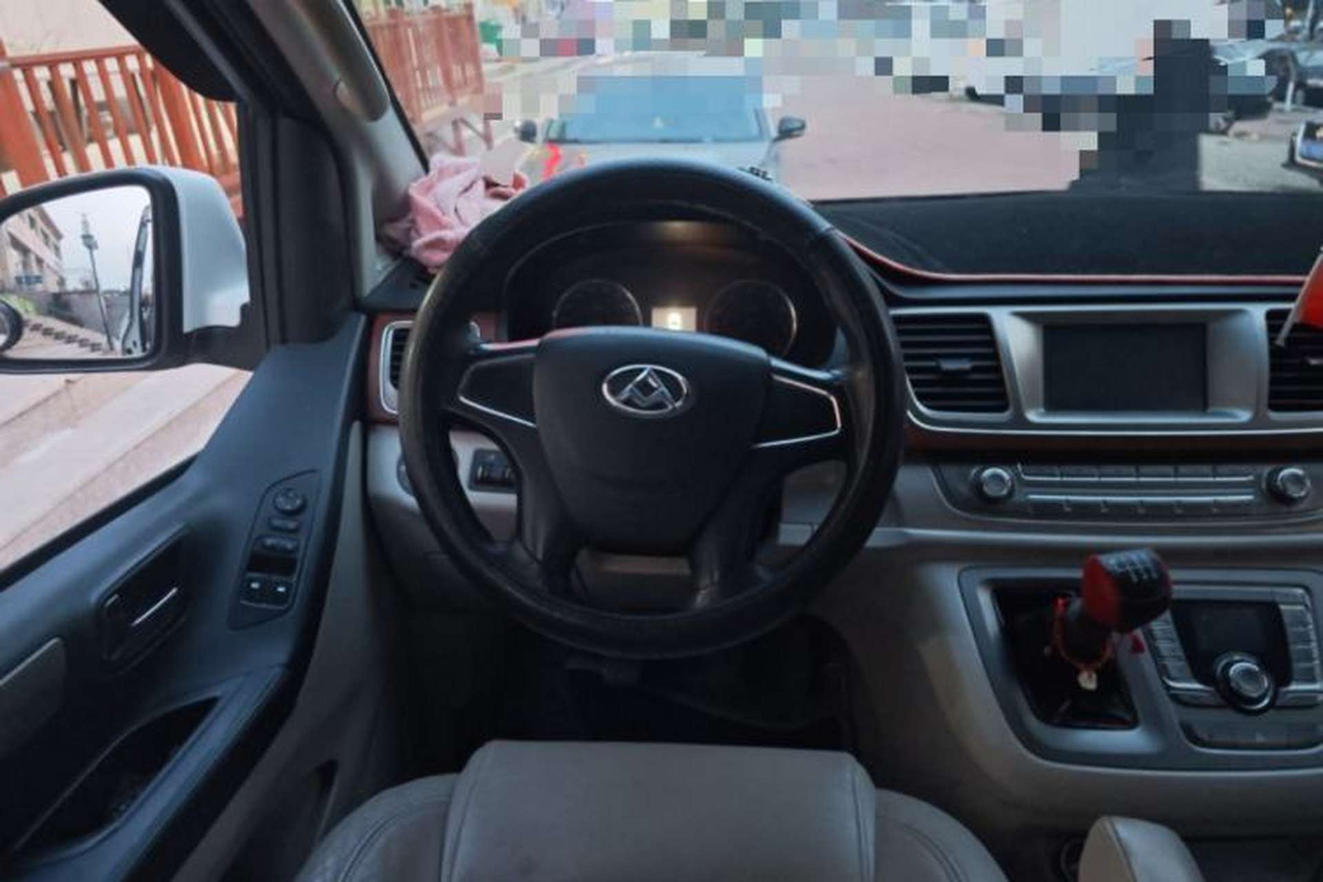 Used SAIC MAXUS G10 2014 2.0T Manual Luxury Edition Steering Wheel