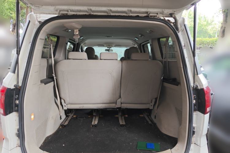 Used SAIC MAXUS G10 2014 2.0T Manual Elite Edition Trunk