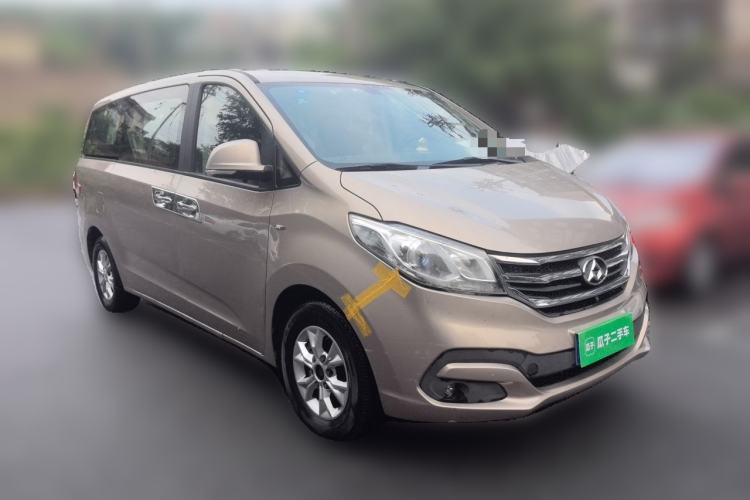 Used SAIC MAXUS G10 2014 2.0T Automatic Elite Edition Front Right 45 Deg