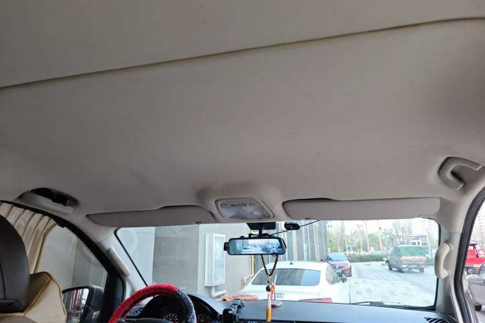 Used SAIC MAXUS G10 2014 2.0T Automatic Elite Edition Headliner