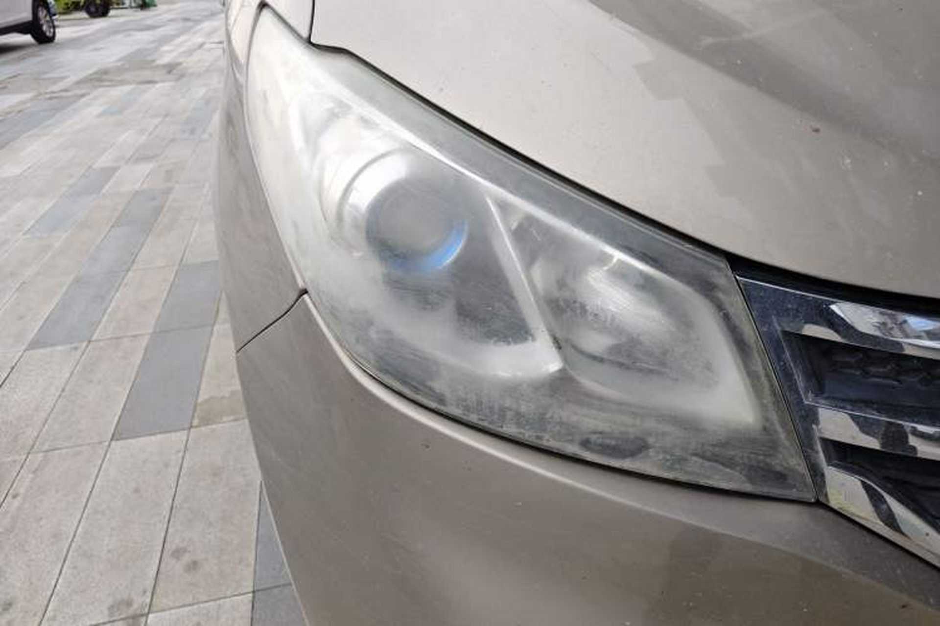 Used SAIC MAXUS G10 2014 2.0T Automatic Elite Edition Right Front Headlight