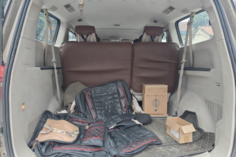 Used SAIC MAXUS G10 2014 2.0T Automatic Elite Edition Trunk