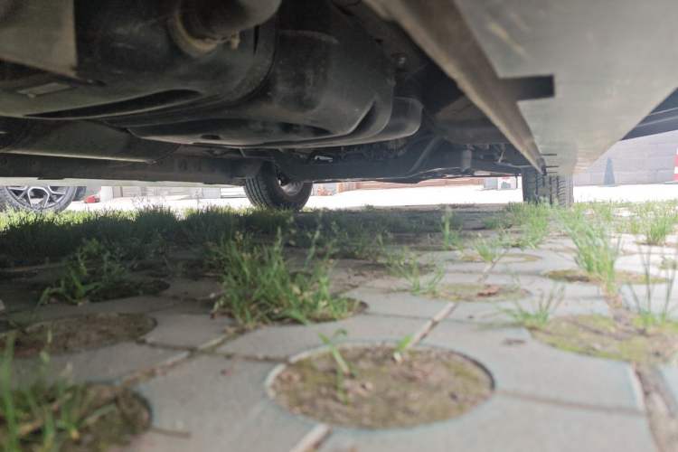 Used SAIC MAXUS G10  Chassis Rear Right