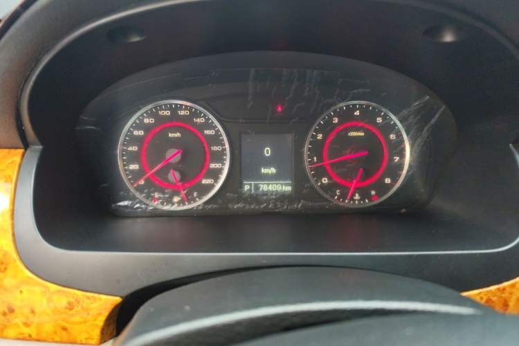 Used SAIC MAXUS G10  Instrument Cluster