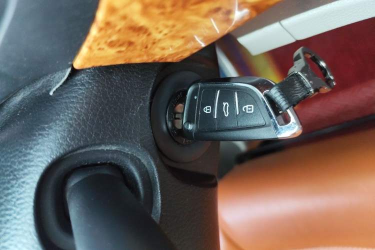 Used SAIC MAXUS G10  Vehicle Key