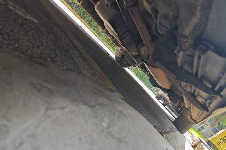 Used SAIC MAXUS G10  Chassis Rear Left