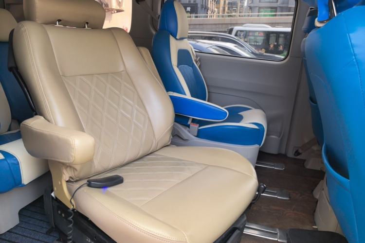 Used SAIC MAXUS G10 2015 2.0T Automatic Anniversary Edition Left Rear Seat