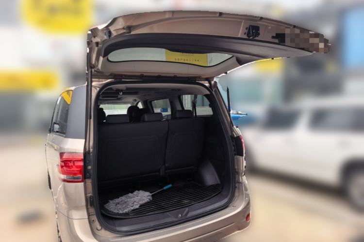 Used SAIC MAXUS G10 2015 2.0T Automatic Anniversary Edition Trunk