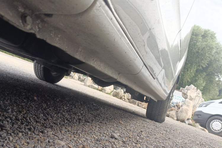 Used SAIC MAXUS G10 2015 2.0T Automatic Anniversary Edition Chassis Front Left