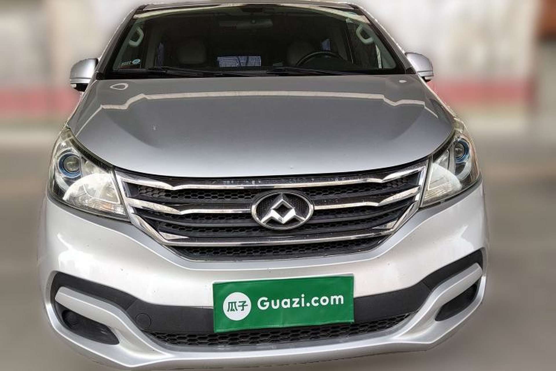 Used SAIC MAXUS G10 2015 2.0T Automatic Anniversary Edition Front