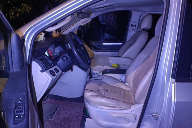 Used SAIC MAXUS G10 2015 2.0T Automatic Anniversary Edition Left Front Seat