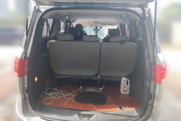 Used SAIC MAXUS G10 2015 2.0T Automatic Anniversary Edition Trunk