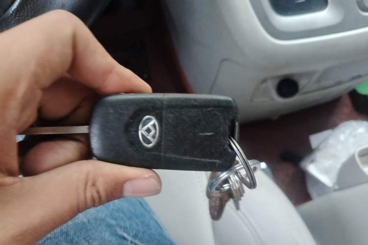 Used SAIC MAXUS G10 2015 2.0T Automatic Anniversary Edition Vehicle Key
