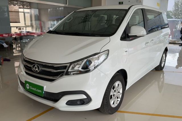 SAIC MAXUS G10 2015 2.0T Automatic Anniversary Edition مستعملة