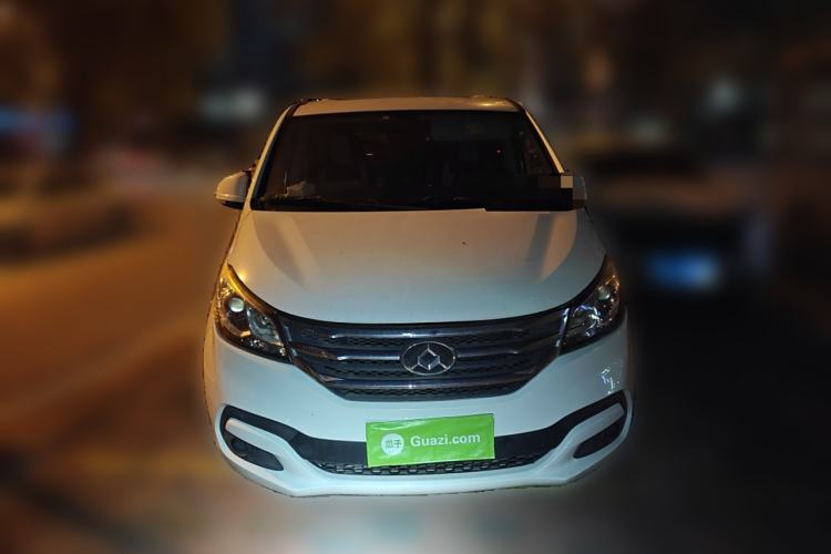 Used SAIC MAXUS G10 2015 2.0T Manual Anniversary Edition Front