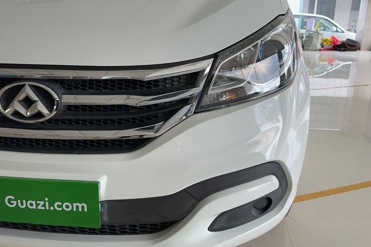 Used SAIC MAXUS G10 2015 2.0T Automatic Anniversary Edition Left Front Headlight