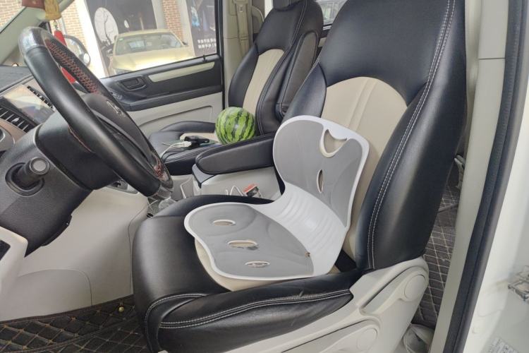 Used SAIC MAXUS G10 2015 2.0T Automatic Anniversary Edition Left Front Seat