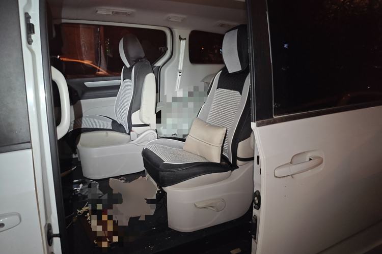Used SAIC MAXUS G10 2015 2.0T Manual Anniversary Edition Left Rear Seat