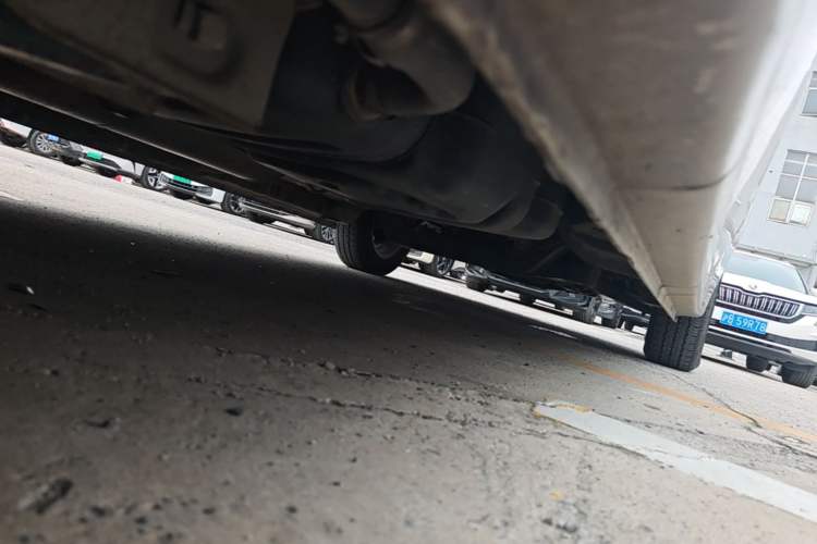 Used SAIC MAXUS G10  Chassis Rear Right
