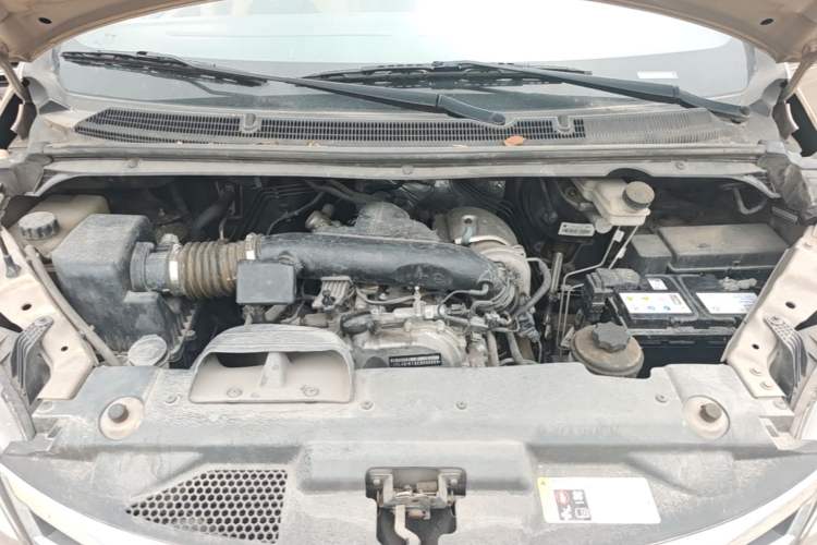 Used SAIC MAXUS G10  Engine Bay