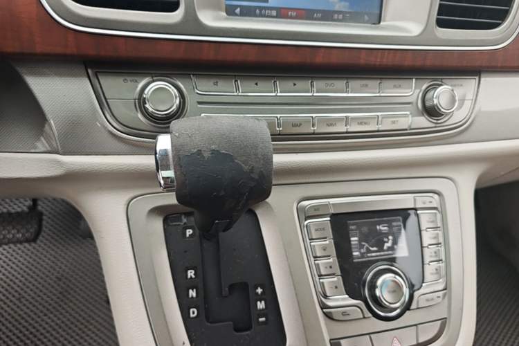 Used SAIC MAXUS G10  Gear Lever