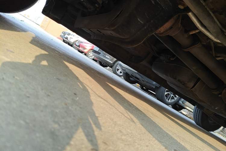 Used SAIC MAXUS G10 2016 2.0T Automatic Elite Edition Chassis Front Left
