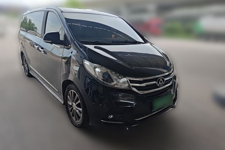 Used SAIC MAXUS G10 2016 2.0T Automatic Flagship Edition Front Right 45 Deg