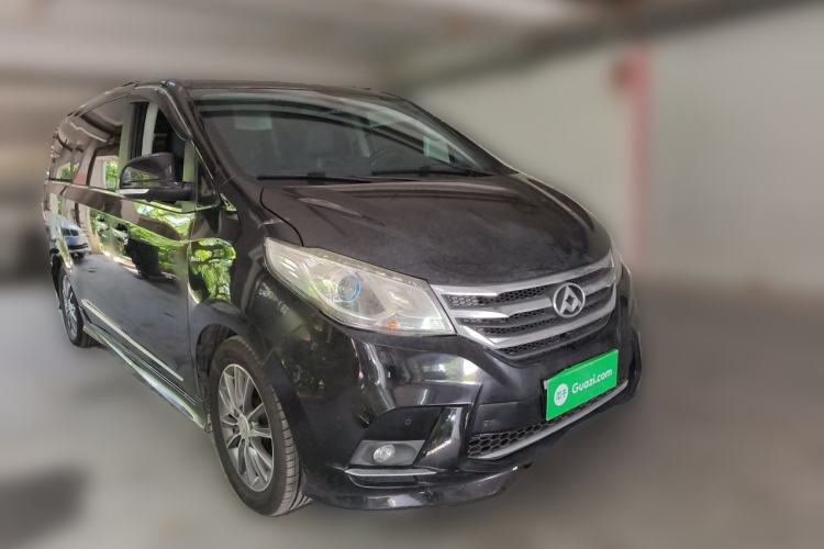 Used SAIC MAXUS G10 2016 2.0T Automatic Luxury Executive Edition Front Right 45 Deg