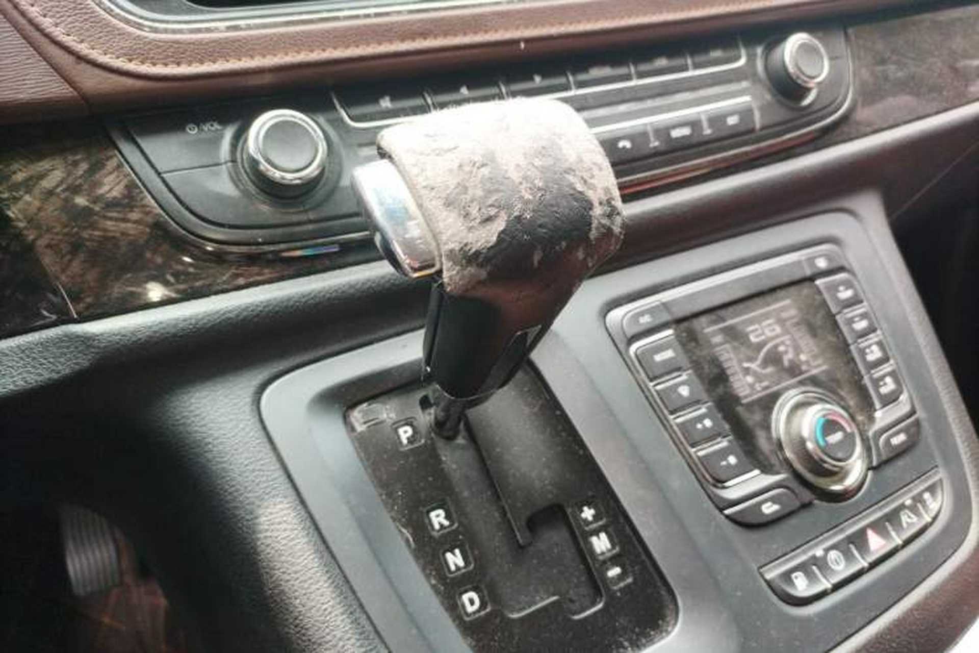 Used SAIC MAXUS G10 2016 2.0T Automatic Flagship Edition Gear Lever