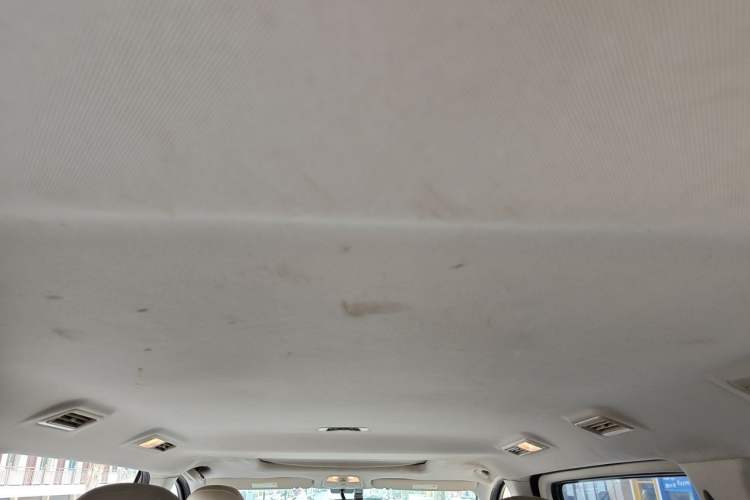 Used SAIC MAXUS G10 2016 2.0T Automatic Elite Edition Headliner