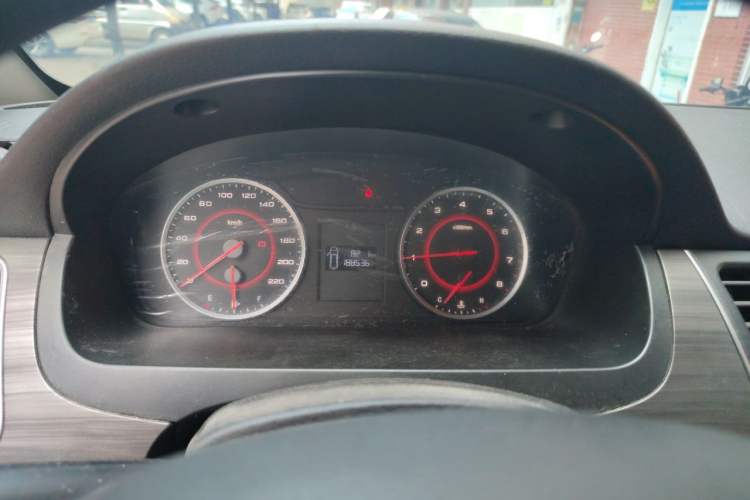 Used SAIC MAXUS G10 2016 2.0T Manual Elite Edition Instrument Cluster