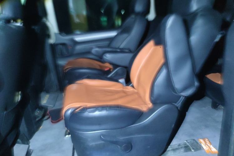 Used SAIC MAXUS G10 2016 2.0T Automatic Elite Edition Left Rear Seat